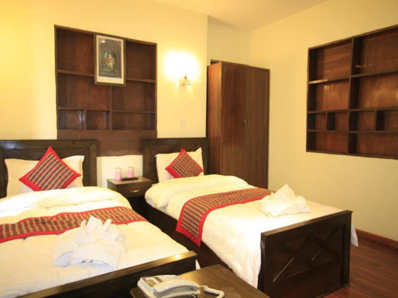 Hotel Peace N Park Kathmandu Exterior photo