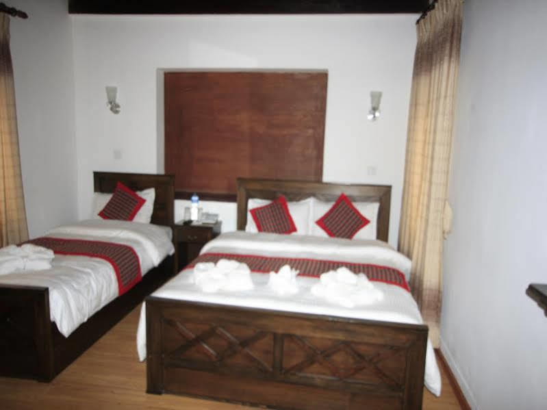 Hotel Peace N Park Kathmandu Exterior photo